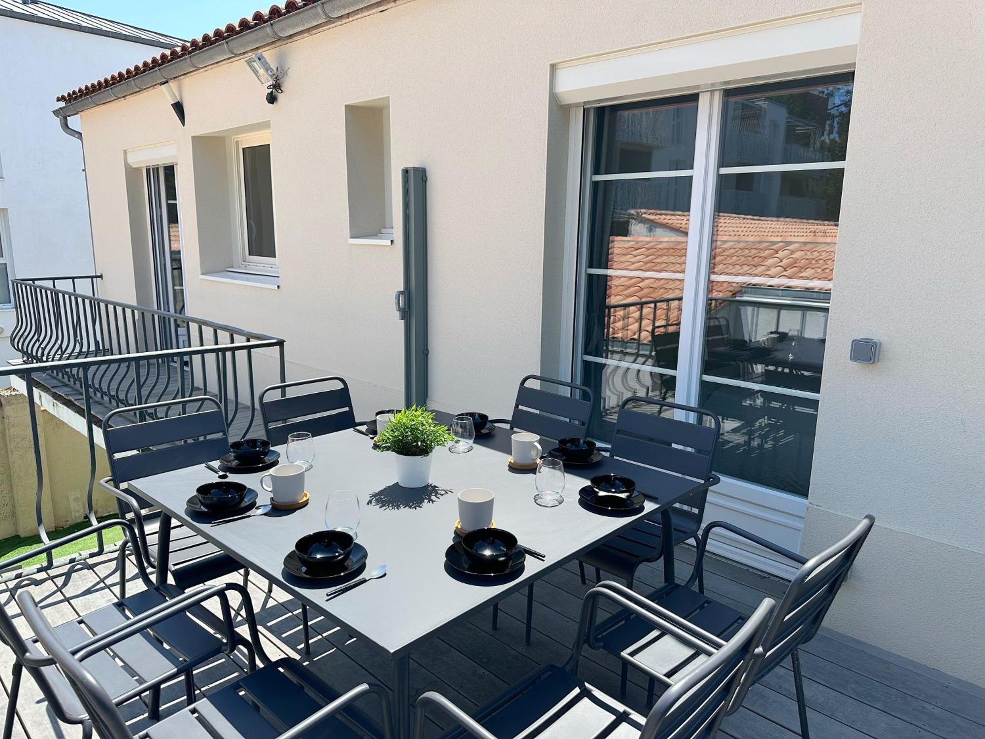 Les Appartements Du Carnot - Terrasses Et Jardins لا روشيل المظهر الخارجي الصورة